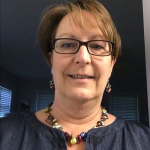 Meet your Posher, Carol